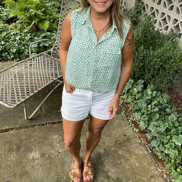 Cabi Shimmer Top (style 5910) - Picture 10 of 14